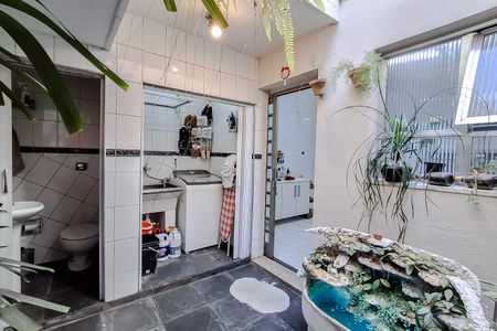 Casa para alugar com 162m², 2 quartos e 2 vagasÁrea externa