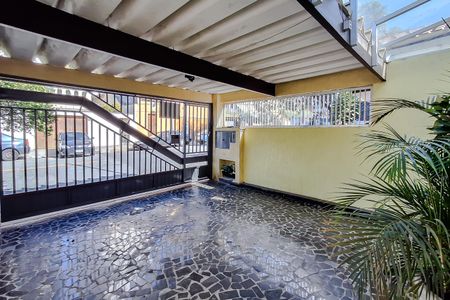 Garagem de casa para alugar com 2 quartos, 162m² em Vila Monumento, São Paulo