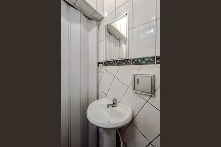 Casa para alugar com 162m², 2 quartos e 2 vagasBanheiro de serviço