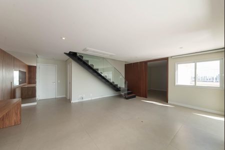 Apartamento à venda com 341m², 4 quartos e 6 vagas Apartamento à venda com 341m², 4 quartos e 6 vagasSala
