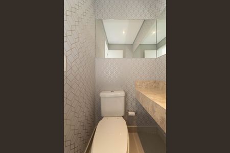 Apartamento à venda com 341m², 4 quartos e 6 vagas Apartamento à venda com 341m², 4 quartos e 6 vagasLavabo