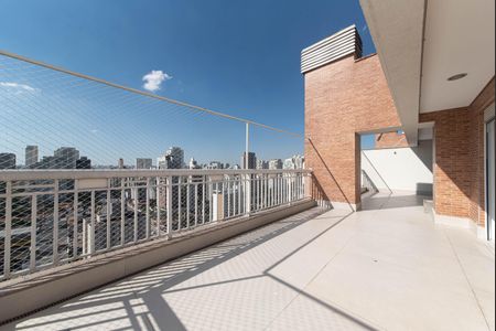 Apartamento à venda com 341m², 4 quartos e 6 vagas Apartamento à venda com 341m², 4 quartos e 6 vagasVaranda da Suite 2 e 3