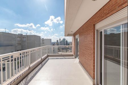 Apartamento à venda com 341m², 4 quartos e 6 vagas Apartamento à venda com 341m², 4 quartos e 6 vagasVaranda da Suite 1