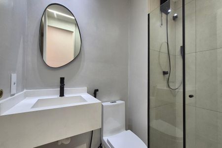 Apartamento para alugar com 54m², 2 quartos e 1 vaga Apartamento para alugar com 54m², 2 quartos e 1 vagaBanheiro