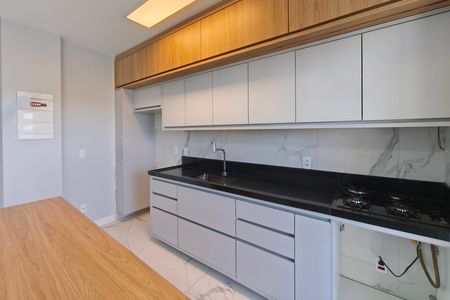 Apartamento para alugar com 62m², 2 quartos e 1 vagaCozinha