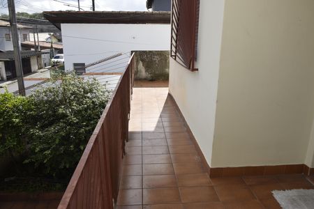 Varanda de casa para alugar com 2 quartos, 250m² em Jardim Pinheirinho, Embu das Artes