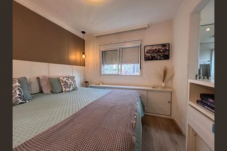 Apartamento à venda com 128m², 3 quartos e 3 vagas Apartamento à venda com 128m², 3 quartos e 3 vagasSuíte Casal