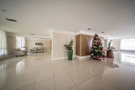 Apartamento à venda com 128m², 3 quartos e 3 vagas Apartamento à venda com 128m², 3 quartos e 3 vagasÁrea externa