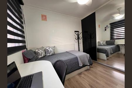 Apartamento à venda com 128m², 3 quartos e 3 vagas Apartamento à venda com 128m², 3 quartos e 3 vagasQuarto 2