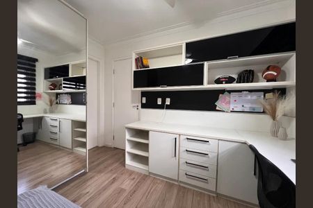 Apartamento à venda com 128m², 3 quartos e 3 vagas Apartamento à venda com 128m², 3 quartos e 3 vagasQuarto 2