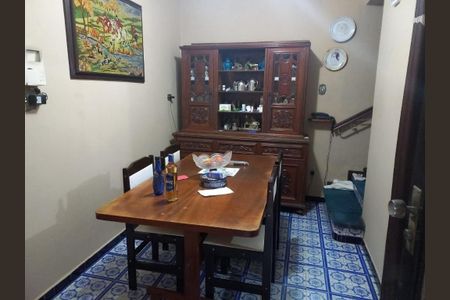 Casa à venda com 2 quartos, 140m² em Vila Cordeiro, São Paulo