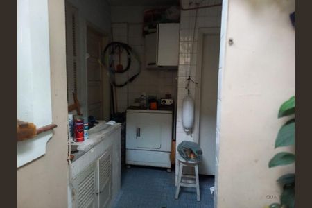 Casa à venda com 2 quartos, 140m² em Vila Cordeiro, São Paulo