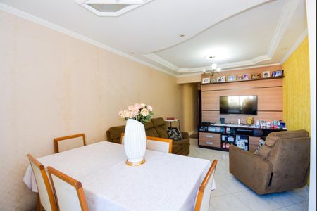 Apartamento para alugar com 59m², 2 quartos e 1 vagaSala