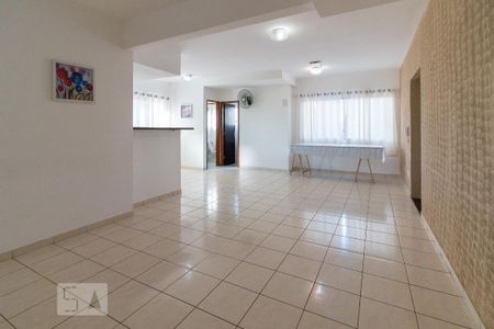Apartamento para alugar com 59m², 2 quartos e 1 vaga Apartamento para alugar com 59m², 2 quartos e 1 vagaÁrea comum - Salão de festas