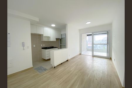 Sala de apartamento para alugar com 2 quartos, 61m² em Vila Romana, São Paulo