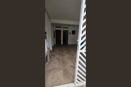Casa à venda com 150m², 2 quartos e 1 vaga Casa à venda com 150m², 2 quartos e 1 vagaGaragem