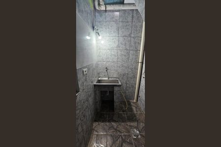 Casa à venda com 150m², 2 quartos e 1 vaga Casa à venda com 150m², 2 quartos e 1 vagaCasa 2- Área de serviço