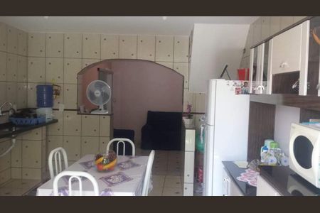 Casa à venda com 150m², 2 quartos e 1 vaga Casa à venda com 150m², 2 quartos e 1 vagaCasa 1 - Cozinha