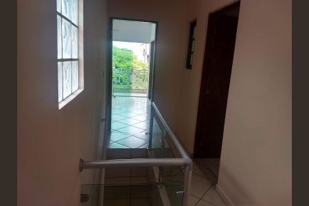 Casa à venda com 150m², 2 quartos e 1 vaga Casa à venda com 150m², 2 quartos e 1 vagaCorredor