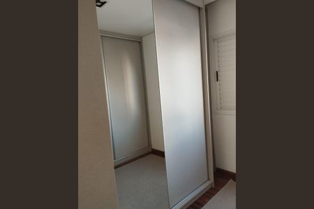 Apartamento à venda com 87m², 3 quartos e 3 vagas Apartamento à venda com 87m², 3 quartos e 3 vagasQuarto 3