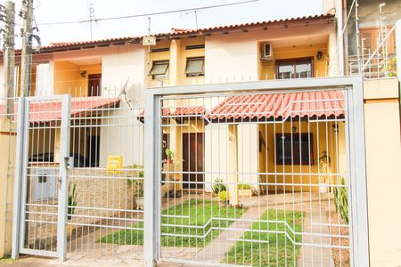 Casa para alugar com 173m², 3 quartos e 2 vagas Casa para alugar com 173m², 3 quartos e 2 vagasFachada
