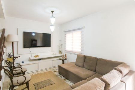 Casa para alugar com 173m², 3 quartos e 2 vagas Casa para alugar com 173m², 3 quartos e 2 vagasSala