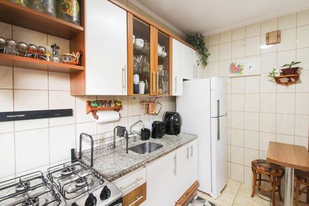 Casa para alugar com 173m², 3 quartos e 2 vagas Casa para alugar com 173m², 3 quartos e 2 vagasCozinha