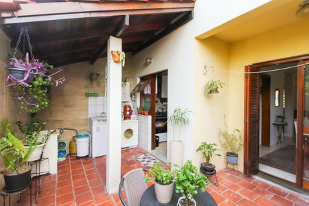 Casa para alugar com 173m², 3 quartos e 2 vagas Casa para alugar com 173m², 3 quartos e 2 vagasÁrea de Serviço