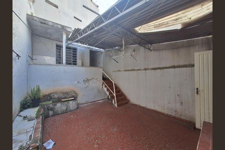 Casa para alugar com 90m², 2 quartos e 1 vaga Casa para alugar com 90m², 2 quartos e 1 vagaQuintal
