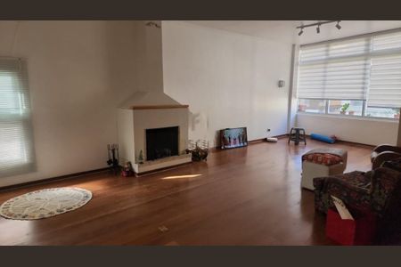 Apartamento para alugar com 159m², 3 quartos e 2 vagas
