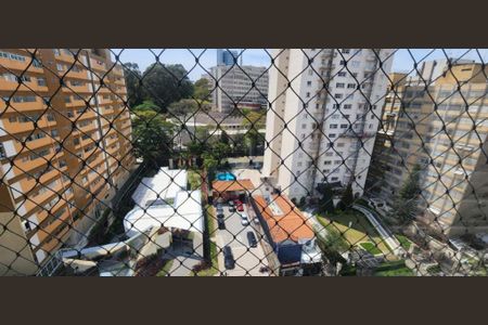 Apartamento para alugar com 159m², 3 quartos e 2 vagas