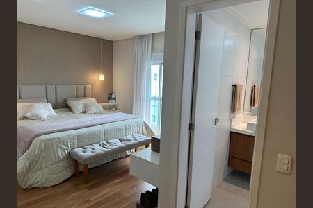 Apartamento à venda com 202m², 3 quartos e 4 vagasSuíte 2 Principal