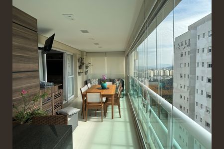 Apartamento à venda com 202m², 3 quartos e 4 vagasÁrea gourmet