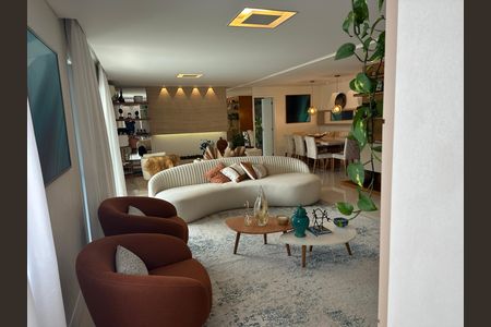 Apartamento à venda com 202m², 3 quartos e 4 vagasSala de Estar