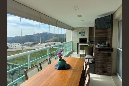 Apartamento à venda com 202m², 3 quartos e 4 vagasÁrea gourmet