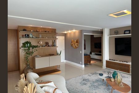 Apartamento à venda com 202m², 3 quartos e 4 vagasDetalhe Sala de Estar