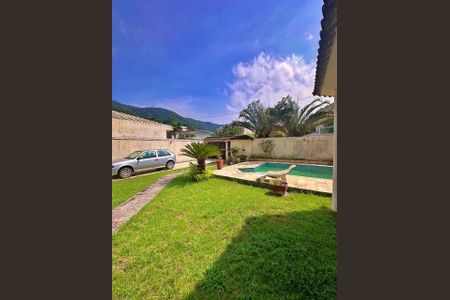 Casa de condomínio à venda com 290m², 4 quartos e 2 vagas Casa de condomínio à venda com 290m², 4 quartos e 2 vagasFoto 01