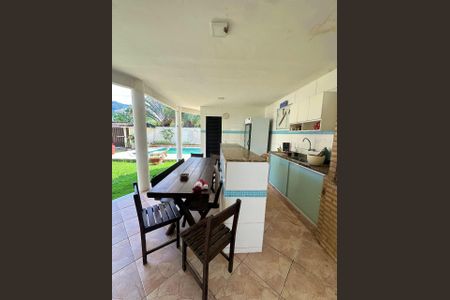 Casa de condomínio à venda com 290m², 4 quartos e 2 vagas Casa de condomínio à venda com 290m², 4 quartos e 2 vagasFoto 01