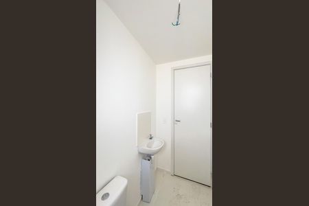 Apartamento para alugar com 31m², 2 quartos e sem vaga Apartamento para alugar com 31m², 2 quartos e sem vagaBanheiro