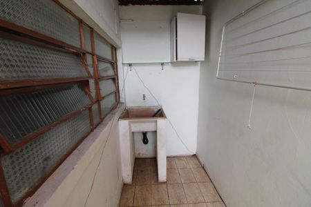 Casa para alugar com 60m², 2 quartos e 2 vagasÁrea de Serviço