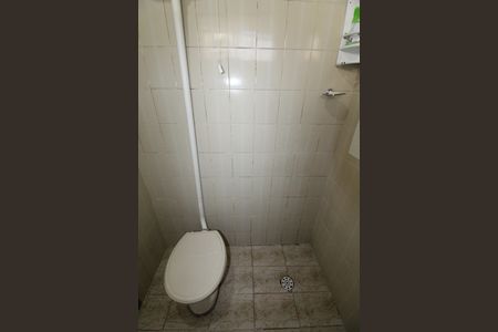 Banheiro da Suíte 1 de casa para alugar com 2 quartos, 60m² em Monte Castelo, São José dos Campos