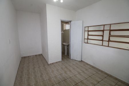 Casa para alugar com 60m², 2 quartos e 2 vagasSuíte 1