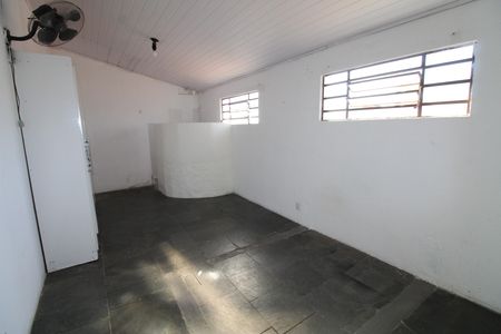 Casa para alugar com 60m², 2 quartos e 2 vagasSuíte 2
