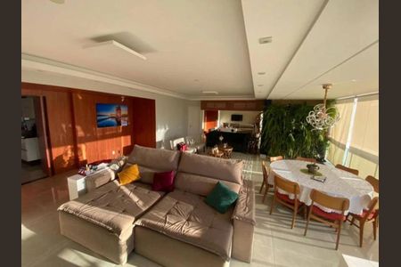 Apartamento à venda com 134m², 3 quartos e 3 vagas Apartamento à venda com 134m², 3 quartos e 3 vagasFoto 02