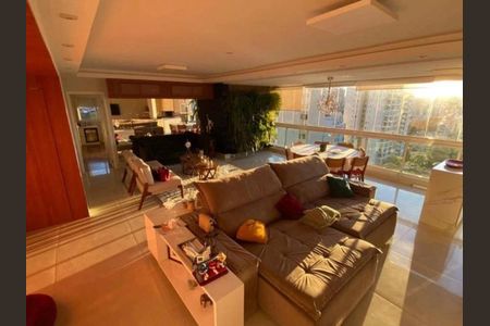 Apartamento à venda com 134m², 3 quartos e 3 vagas Apartamento à venda com 134m², 3 quartos e 3 vagasFoto 03