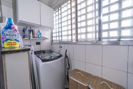 Apartamento à venda com 58m², 2 quartos e 1 vaga Apartamento à venda com 58m², 2 quartos e 1 vagaÁrea de Serviço