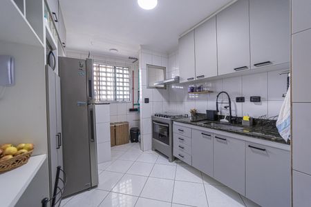 Cozinha de apartamento à venda com 2 quartos, 58m² em Vila Santana, São Paulo
