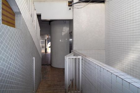 Casa para alugar com 45m², 1 quarto e sem vaga Casa para alugar com 45m², 1 quarto e sem vagaentra