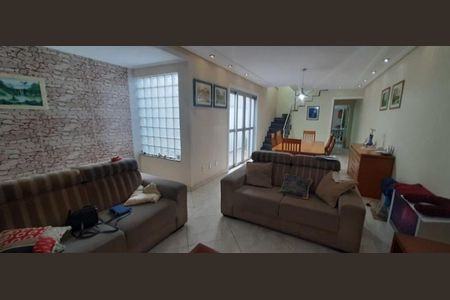 Foto 01 de casa à venda com 4 quartos, 220m² em Vila Lucia, São Paulo