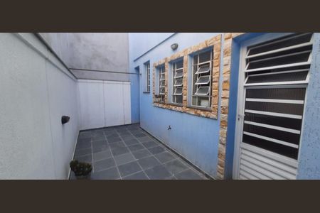 Foto 01 de casa à venda com 4 quartos, 220m² em Vila Lucia, São Paulo